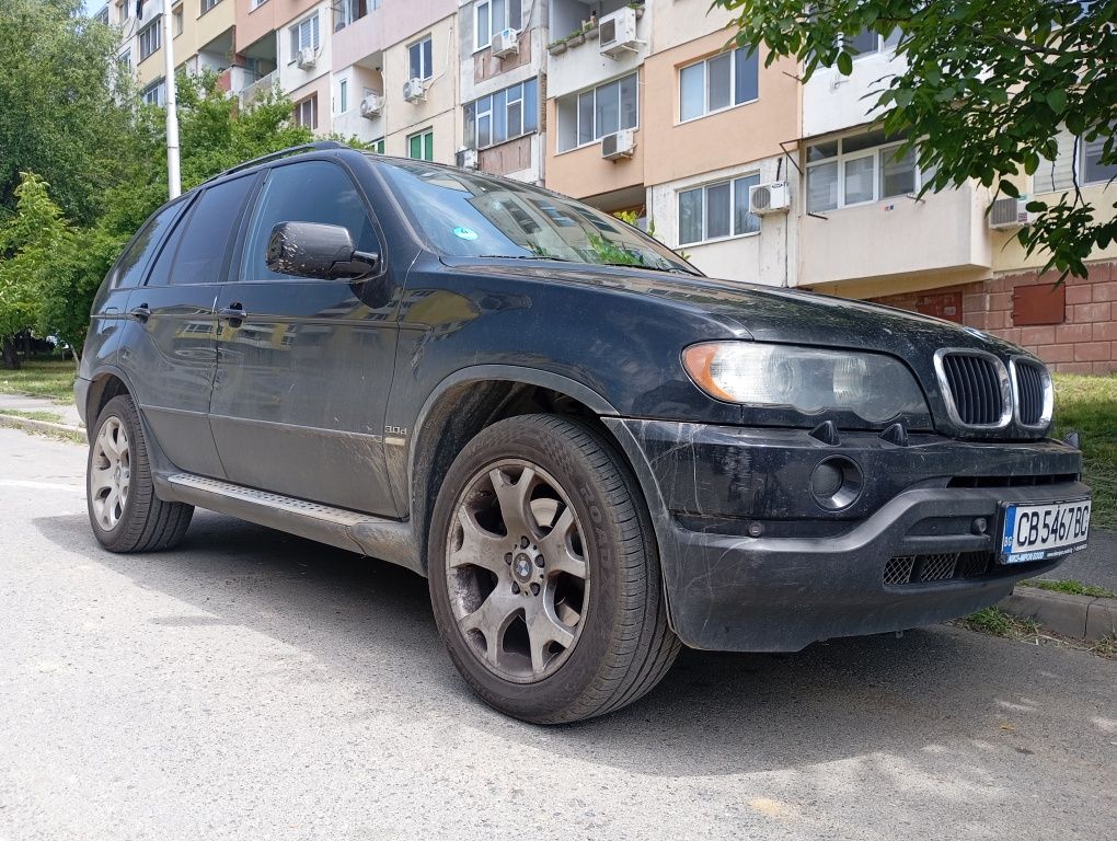 Продавам джип БМВ Х5 СПЕШНО