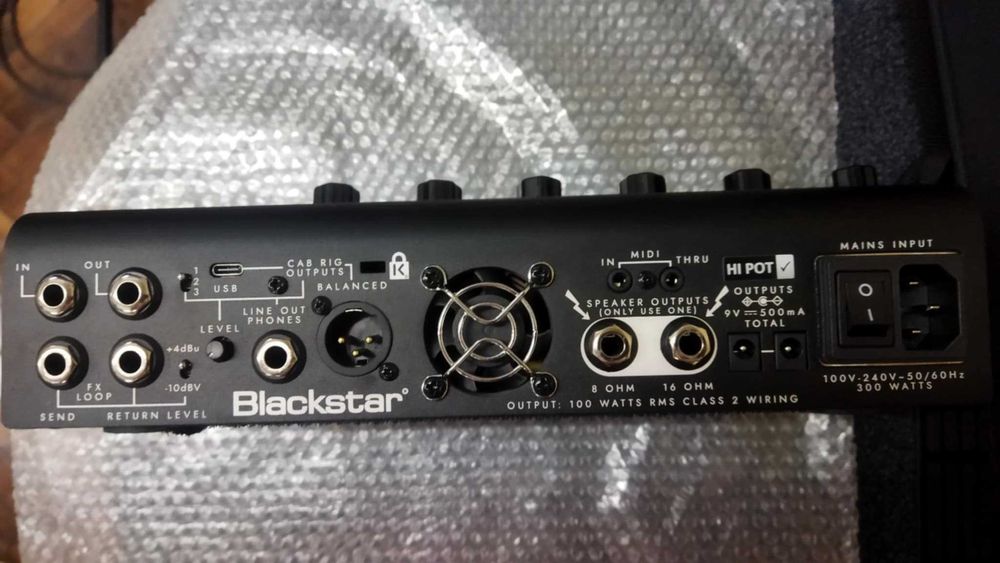 BLACK STAR Amped-3(Педал борд усилвател)