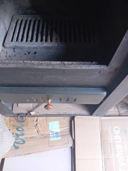 Камина на твърдо гориво