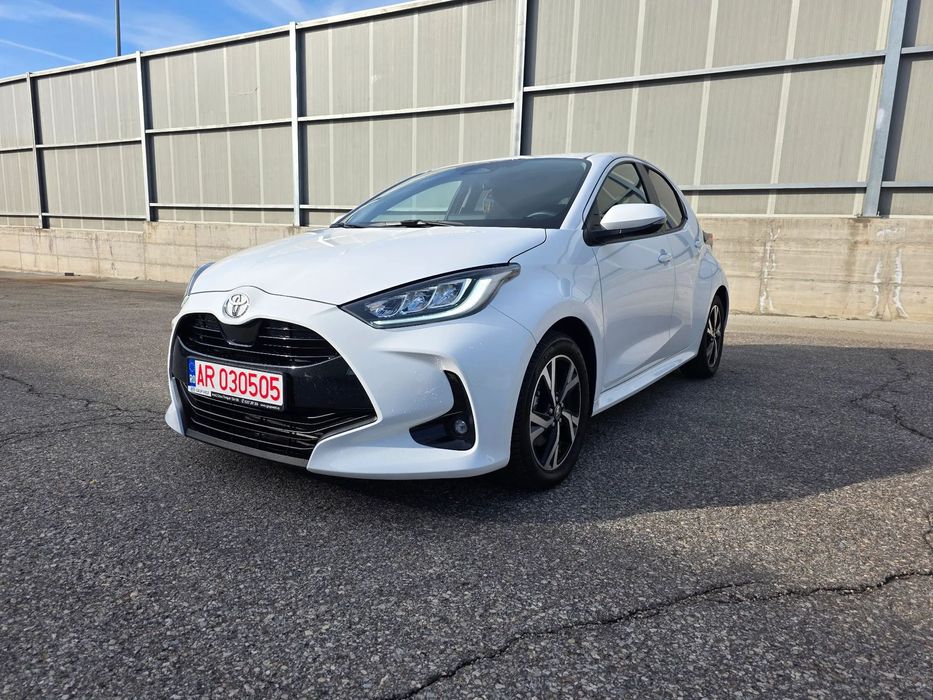 Toyota Yaris Toyota Yaris Hibrid 1.5 , 2024, Automat, Perfectă Tehnic