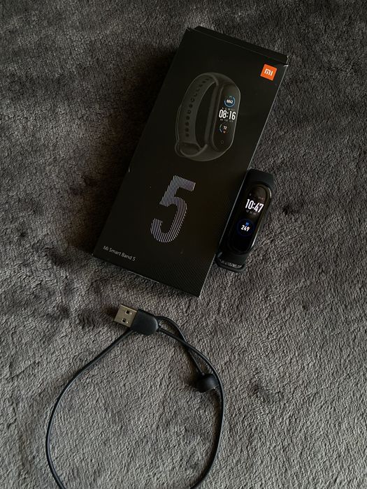 Фитнес браслет xiaomi