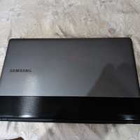 Лаптоп Samsung notebook NP300E5X