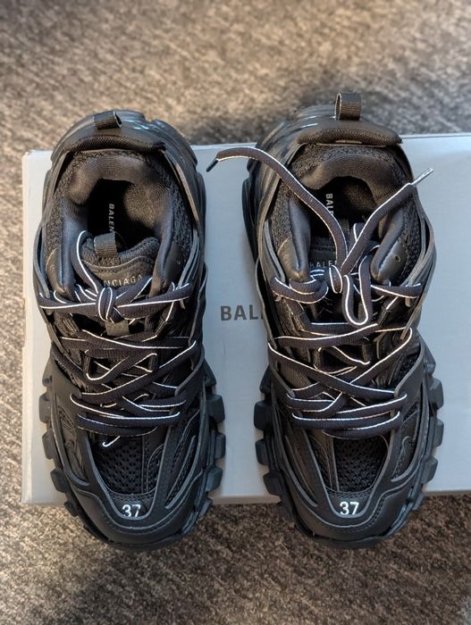 Balenciaga Track black 37
