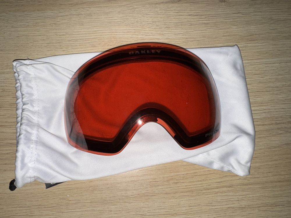 Oakley плака. Нова.
