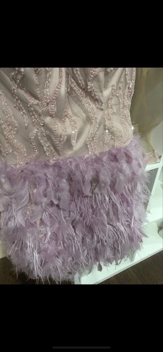 rochie facuta pe comanda .