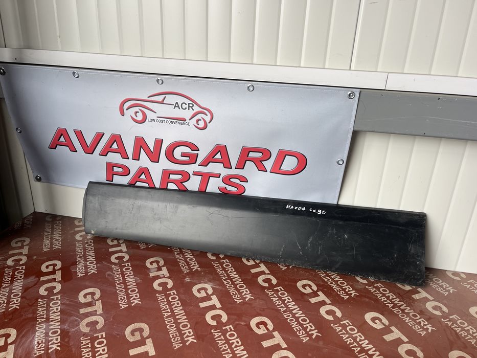 Лайсна за врата Mazda CX90