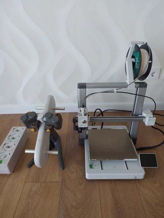 Продам Bambu Lab A1 Combo EU