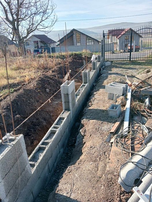 Boltari din beton vibropresați preț de producator