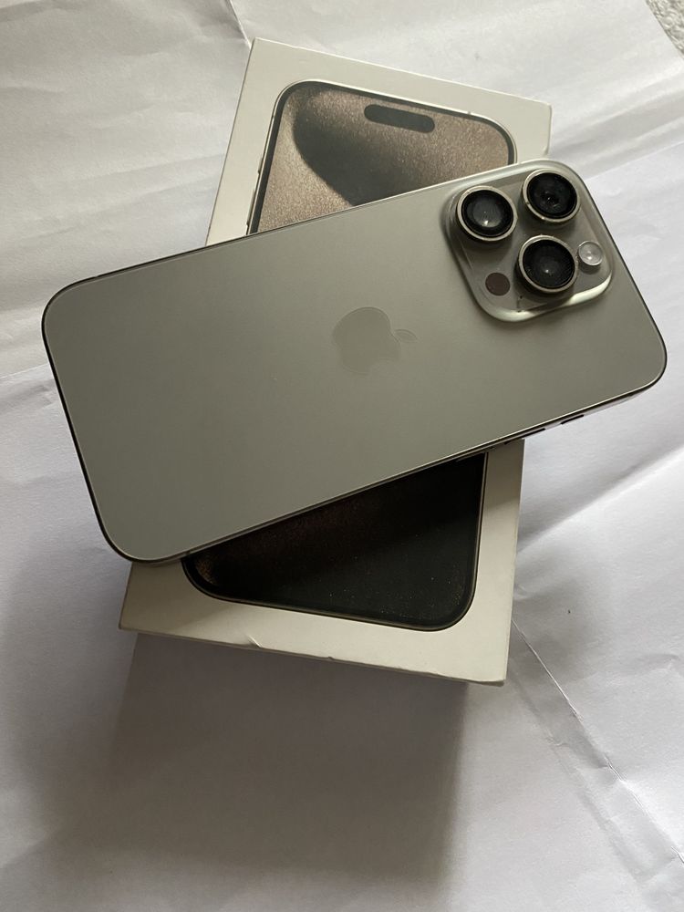 Schimb iPhone 15 Pro 256gb Natural Titanium