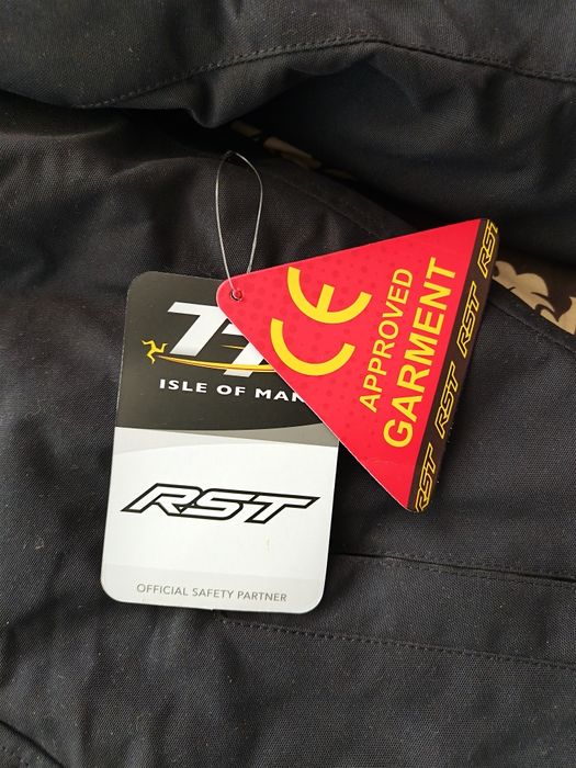 Текстилно яке за мотор RST Chelsea 3/4 CE