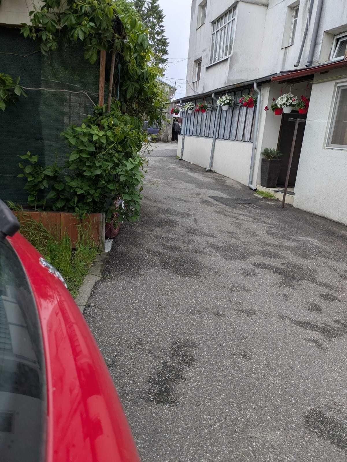 Apartament cu 3 camere, Falticeni, strada 1 Mai