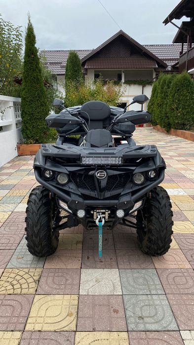 Cf moto 650 servodirecție. Arată și se prezintă ca și nou!