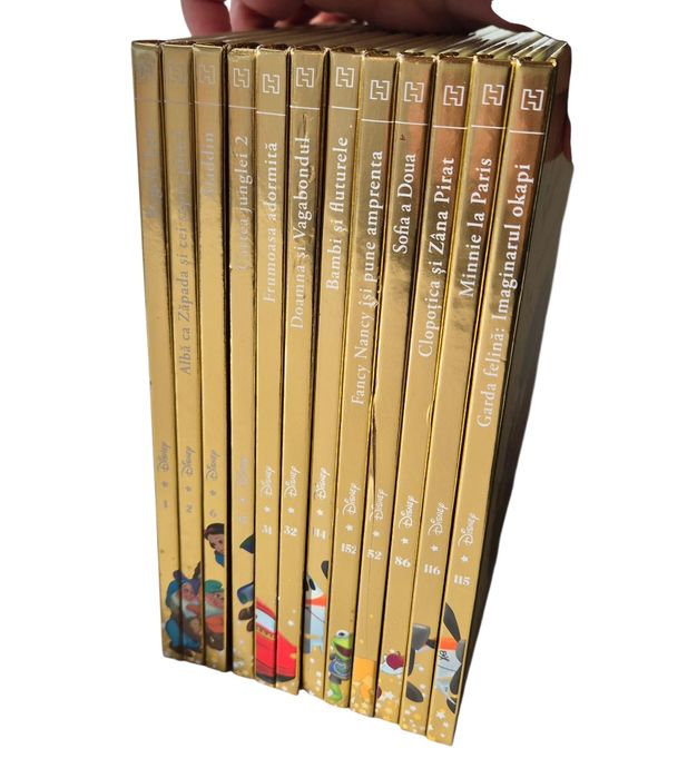Set 12 cărți Disney „Povești din colecția de aur” (Hachette)  ca noi