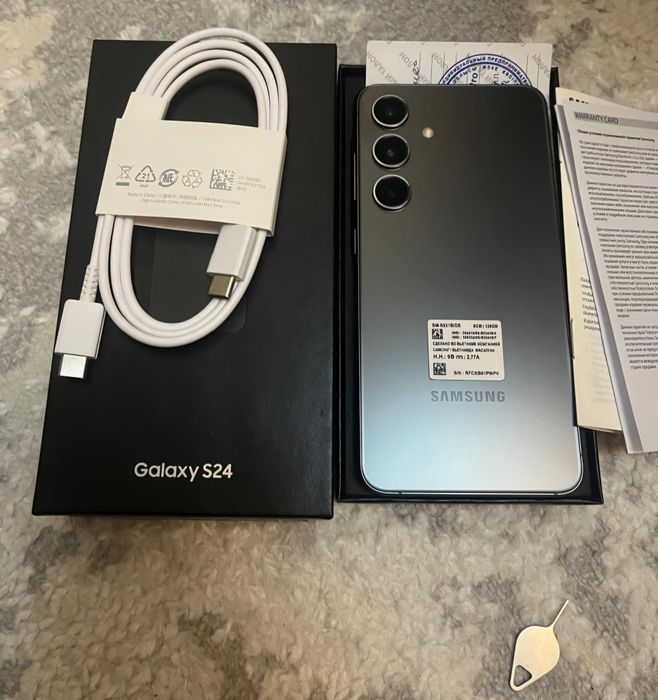 Samsung S24/128Gb/Телефон на гарантие