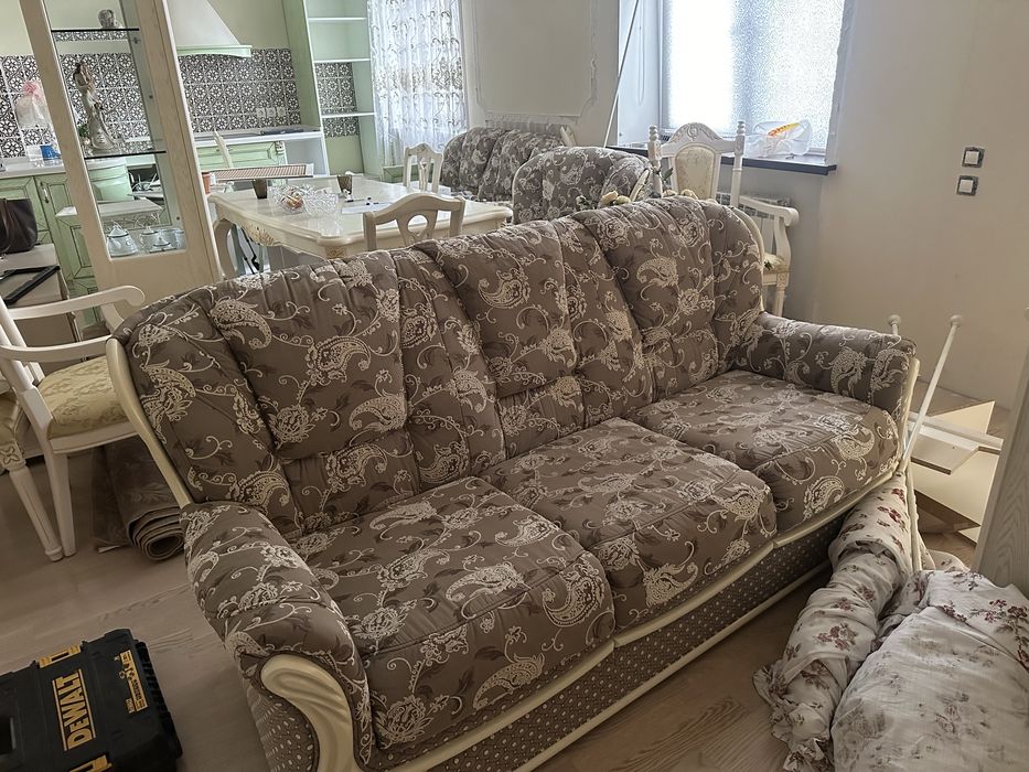 Диваны и кресло для гостинной