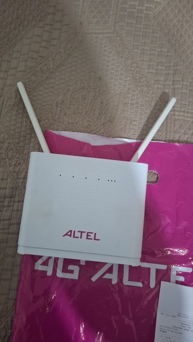 Продам Алтел роутер. В отличном состоянии. Как новый