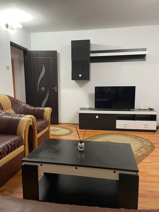 Inchiriez apartament 2 camere