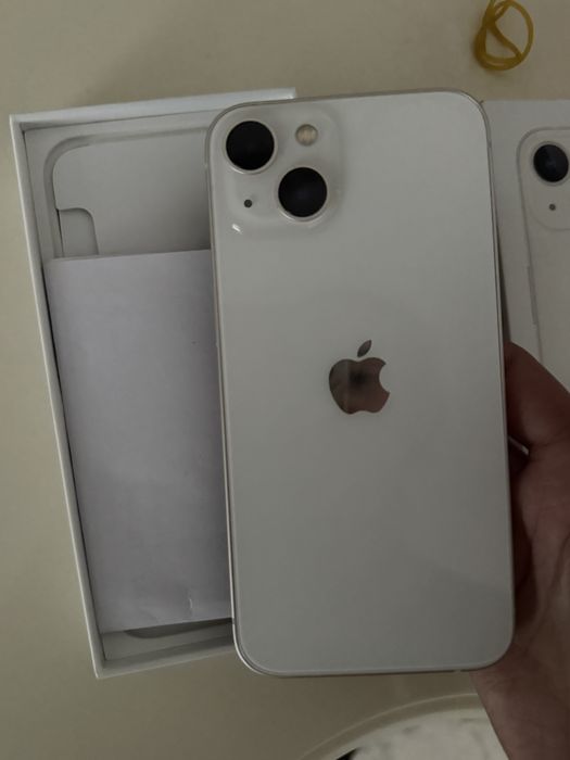 iPhone 13 с гарантией