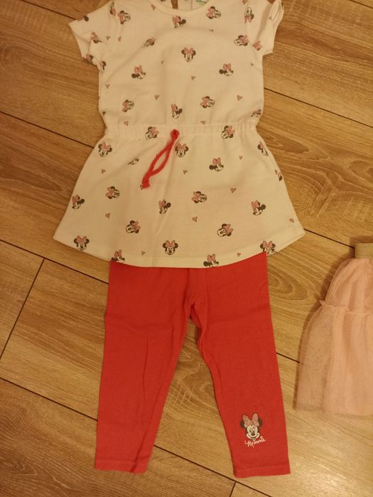 Bluzița și pantaloni fetițe cu Minnie, mărimea 18 luni
