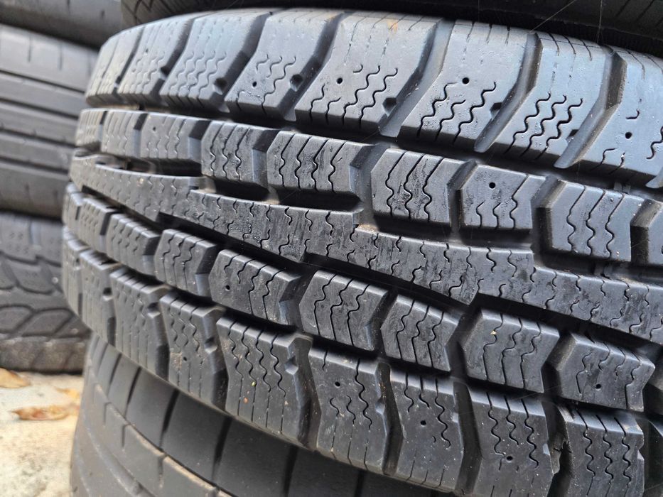 4бр Зимни гуми 205 70 15 - Cooper