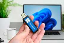 Stick Windows 11 , 10 , 7 Licentiate Bootabil