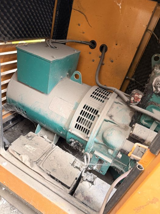 Генератор 30 KW Сотилади