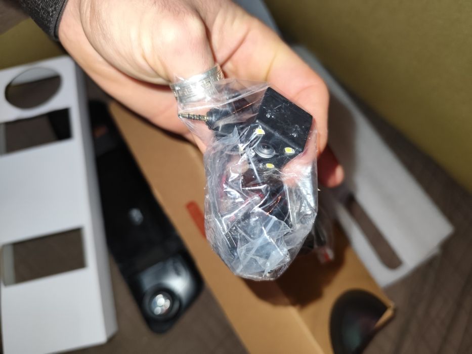 Camera de bord tip oglinda