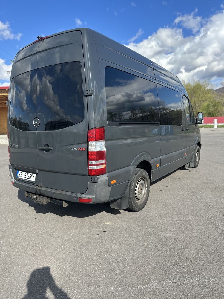 Vand sau schimb mercedes sprinter 315