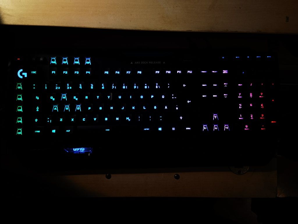 Tastatura gaming mecanica Logitech g910 Orion spectrum