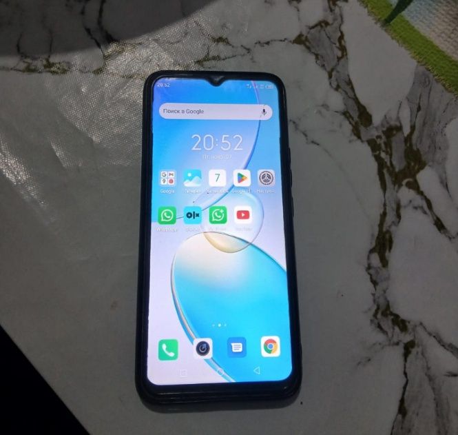 Продам телефон infinix hot 12i память 64гб состоянии отлично