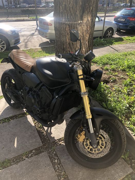 Honda Hornet Pc41 - injectie - cafe racer