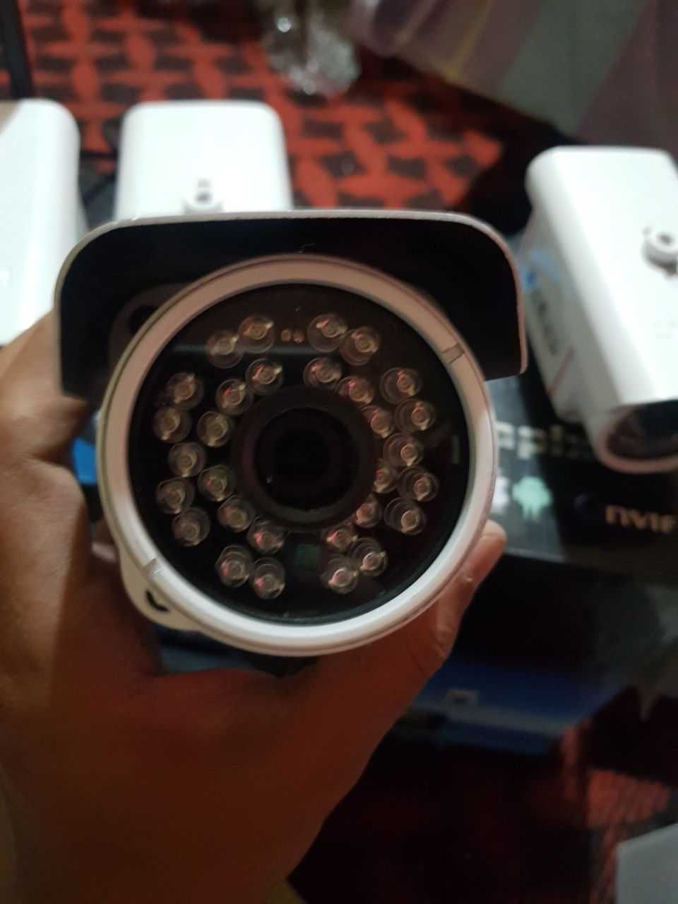 Беспроводная система видеонаблюдения 4 камеры. Беспроводные по wifi