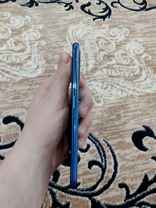 Продам редми нот 10 s