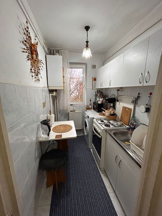 Apartament de închiriat 2 camere podu ros