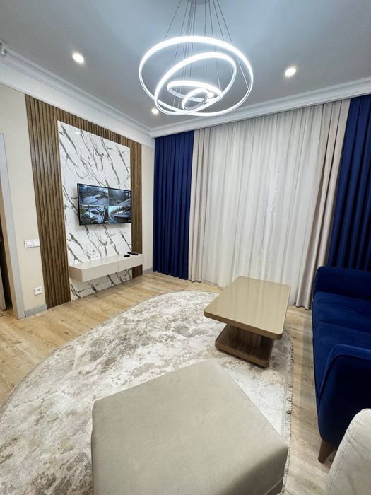 Срочно продаётся квартира Чилонзор-10 ЖК DUBAI TUNING DOM