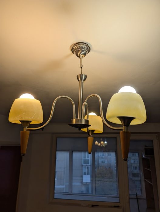 Candelabru lustra corp iluminat living