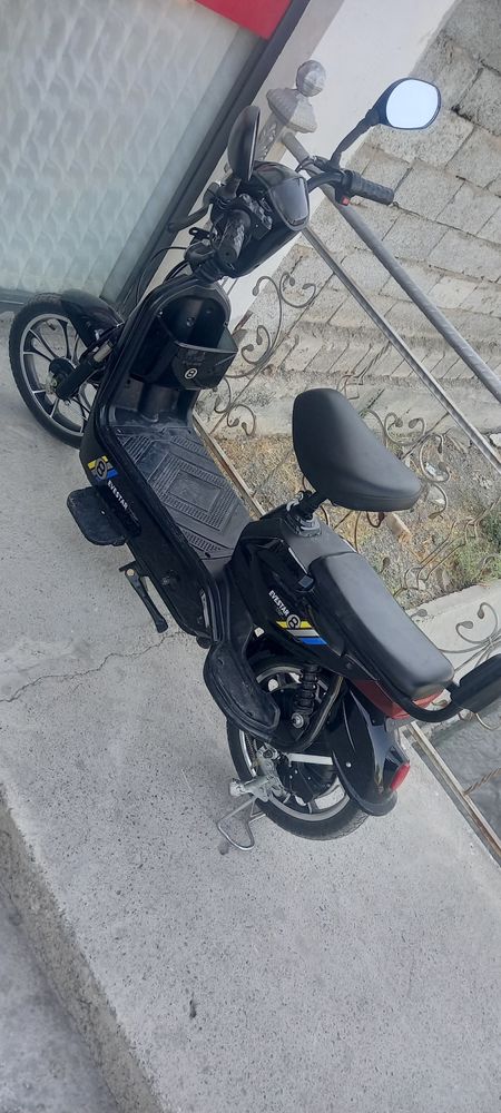 Skuterga garantiya bor