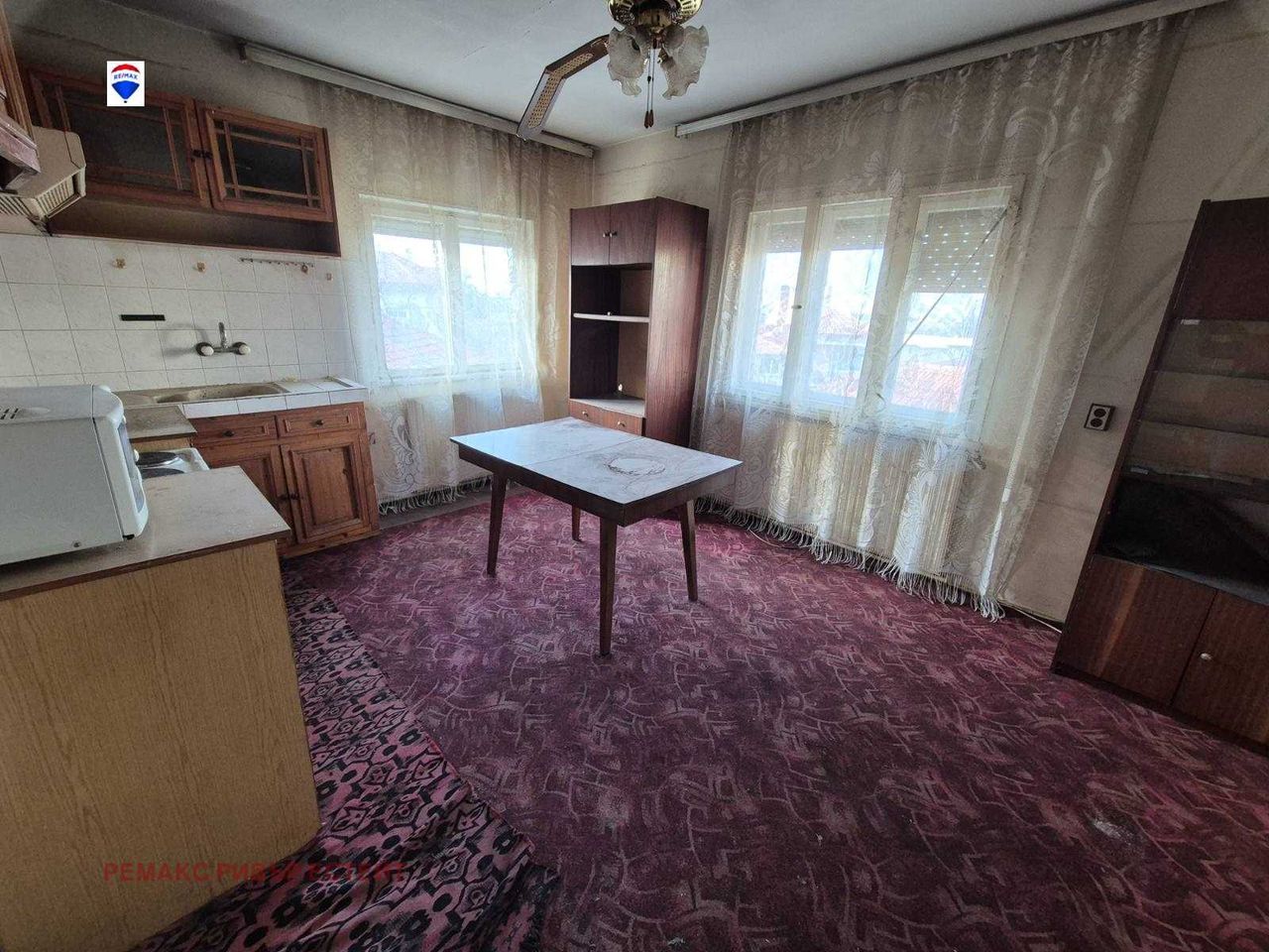 Продава се Етаж от къща в Русе, Дружба 2 - 75 кв.м за 1100 €/кв.м - Снимка #1