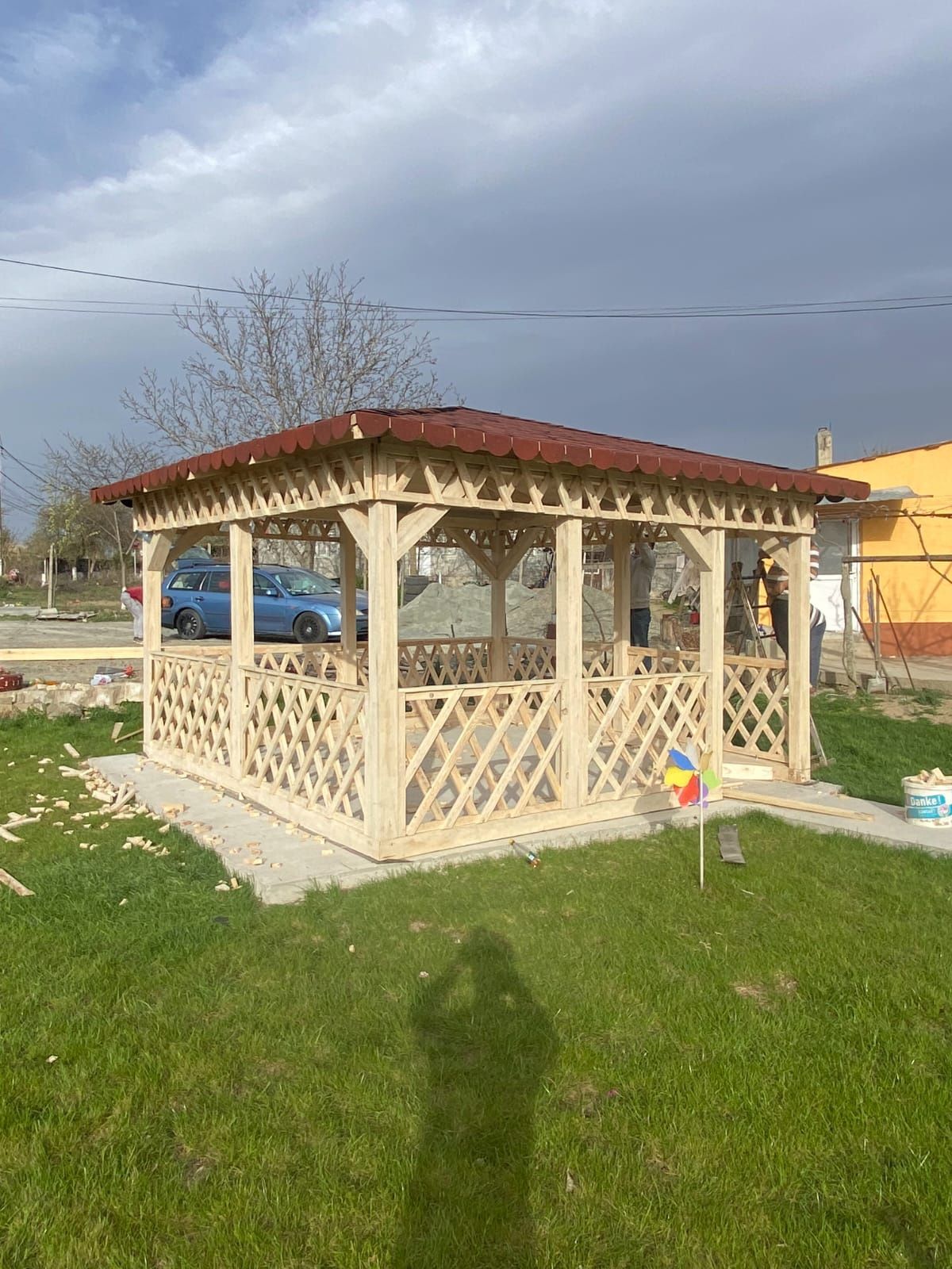 Foișoare terase pergole căsuțe de gradina