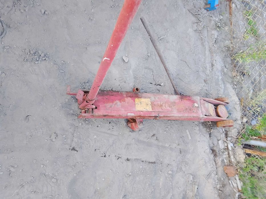 Домкрат гидравлический П304М