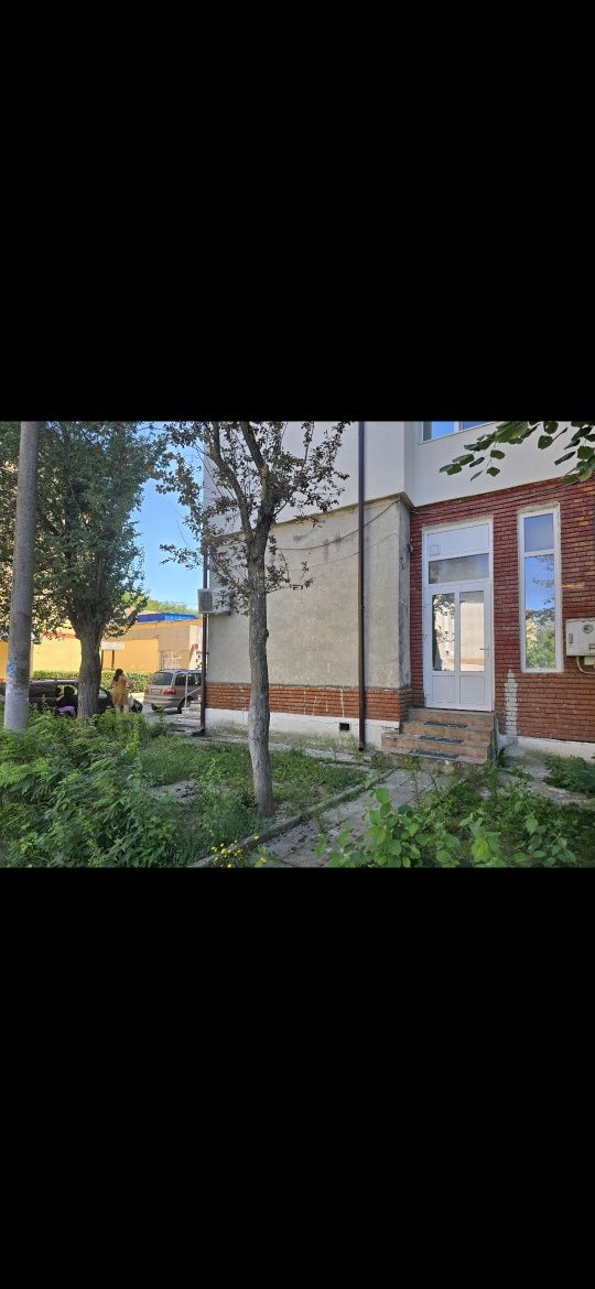 Spatiu comercial Resita Piața Sud