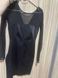 Vand rochie Zara xs