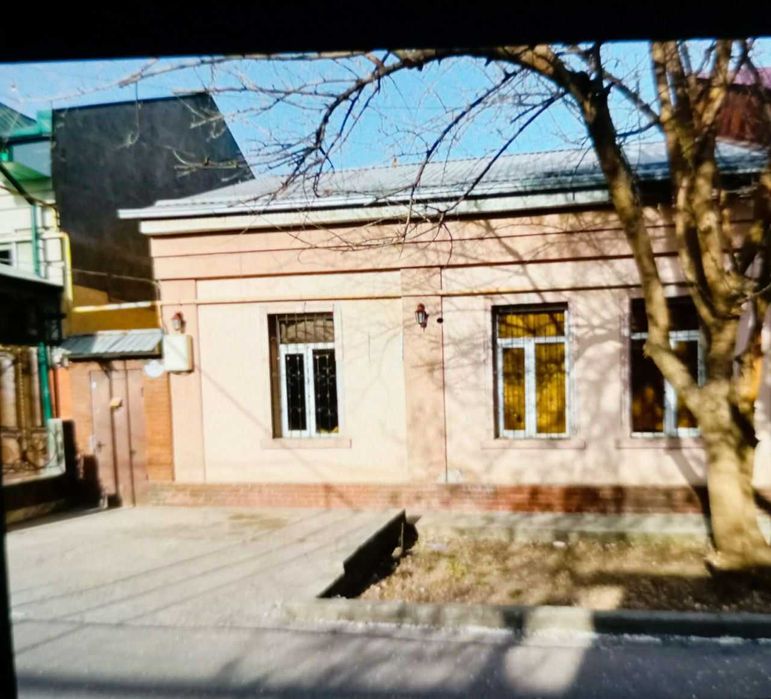 Продаётся дом 4 комнаты, 3.5 сотки – Мирабад, центр города