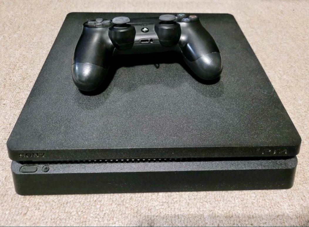 Ps4 PlayStation slim + 20игри