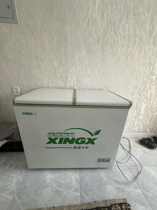 Продам морозильник