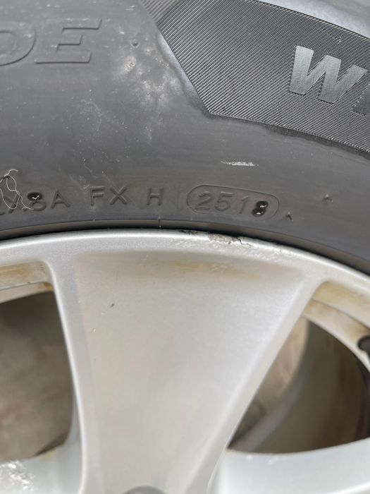Зимни Гуми с Джанти за Х5 Е 70 18 цола