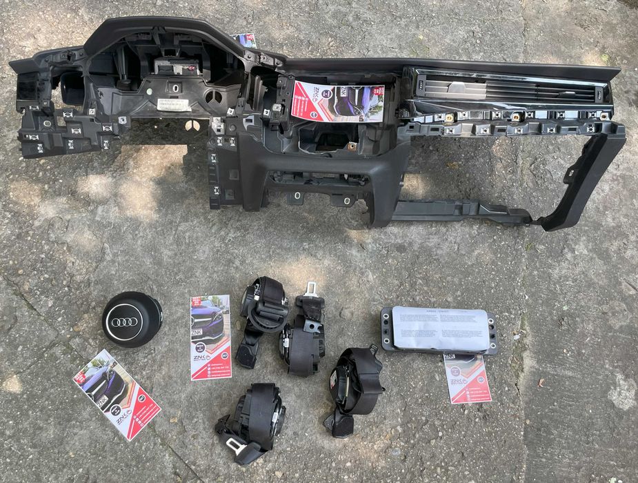 Audi A1 82a kit airbag volan pasager cortine scaun - plansa de bord