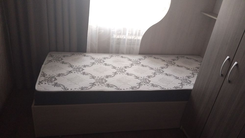 Продам детскую , кровать двухярусная