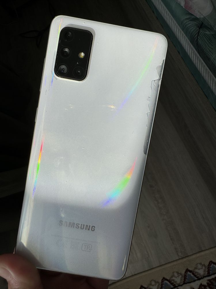 Самсунг Galaxy A71