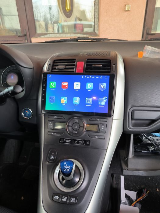 Navigatie android Toyota Auris Waze YouTube GPS BT